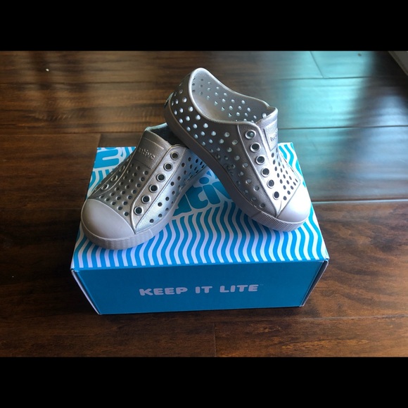 native jefferson metallic